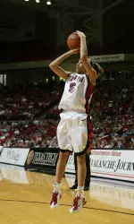 Chesley Dabbs recorded a double-double with 10 points and 10 rebounds against the Sydney Flames.