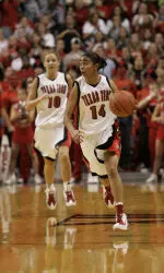 Erin Grant was named to the 2005 USA Women's World University Games Team.