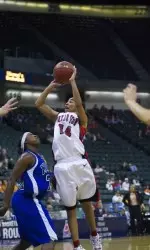 Erin Grant helped the USA advance to the semifinals of the World University Games in a 109-57 victory over Taiwan.