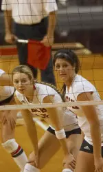 Alicia Ostmeyer and Holly Hicks take on Missouri on Friday.