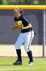 Sophomore Devin Zaragoza went 3-for-3 in the night cap of the twinbill
