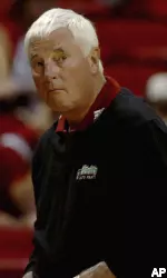 Bob Knight notches win number 891 with the victory