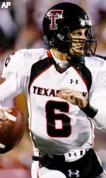 Texas Tech quarterback Graham Harrell threw for 282 yards and three touchdowns in Saturday's first scrimamge of the spring.