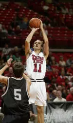 Tyler Hoffmeister (photo by Norvelle Kennedy)