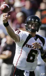Graham Harrell passes in the first half against Texas A&M. (AP Photo/Matt Slocum)