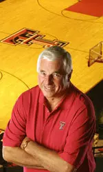 Coach Bob Knight retires.