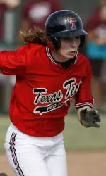 Leah Legler picked up a pair of singles against Washington.