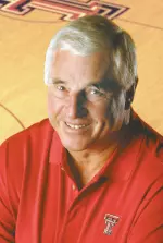 Coach Bob Knight among ten to be enshrined in Army Sport Hall of Fame.