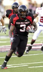 Jamar Wall (3) returns an interception. (AP)