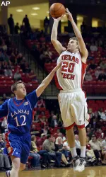 Alan Voskuil scored a career-high 35 points.