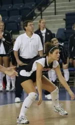 Senior Jenn Goehry had seven digs