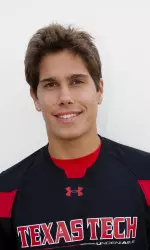 Vitor Manzini won his opening round qualfying singles match against South Florida's Wael Kilani, 6-2, 6-1.