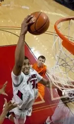 Texas Tech tanlges with Oklahoma on Tuesday at 7 PM in Norman.