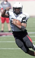 Freshman Ronnie Daniels breaks a run in today's scrimmage at Jones AT&T Stadium.