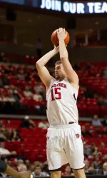 Robert Lewandowski and the Red Raiders will participate in the Old Spice Classic next season.