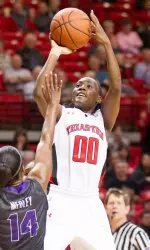 Chynna Brown scored her first double-double on Sunday.