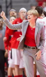 Kristy Curry goes for her 300th win tonight.