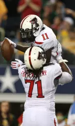 Red Raiders and Longhorns meet on Thanksgiving night in Austin