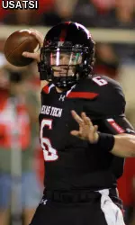 Baker Mayfield threw for three touchdowns versus Stephen F. Austin