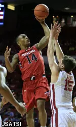 Robert Turner scored a team-high 16 points