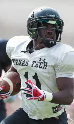 Offense gets revenge from last season with a 37-30 win over the defense