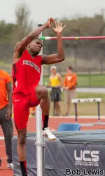 JaCorian Duffield broke his own school record and moved to No. 2 in the men's high jump Saturday clearing 7-5.25.