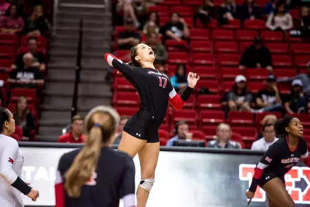 Sagers attack vs. Baylor