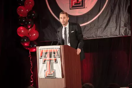 Kliff Kingsbury Recruiting Review