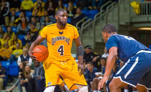 Men’s Basketball Signs Giovanni McLean to NLI Image