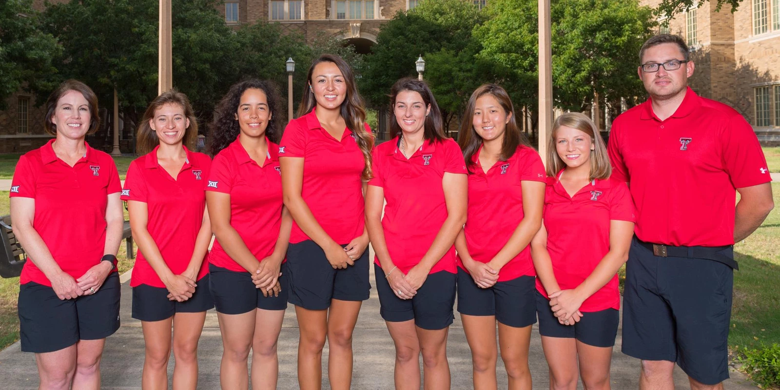 2016-17 Women's Golf Team Photo