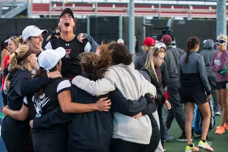 Tennis - Celebration