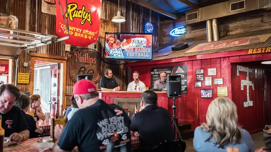 Kliff Kingsbury Radio Show