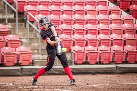 Jessica Hartwell batting