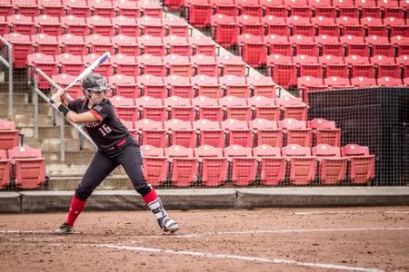 Allison Knopp batting