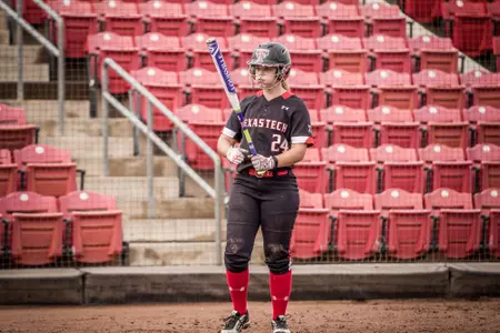 Breanna Russell batting