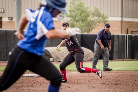 Breanna Russell fielding