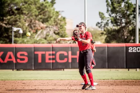 Kiana Workman throwing