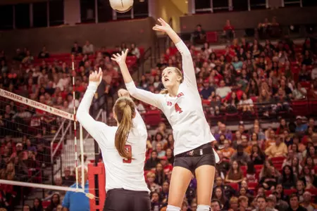 Missy Owens, Allison White