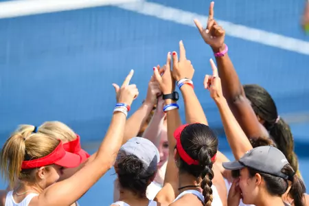 Team - Guns up