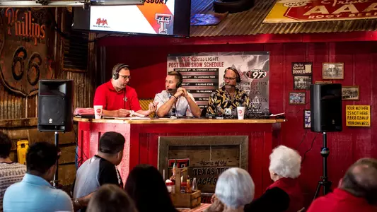 Kliff Kingsbury Radio Show