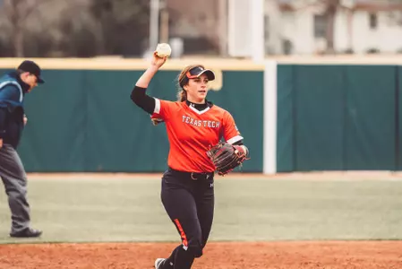 Satchell throwing