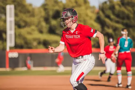 Jessica Hartwell- Base Running