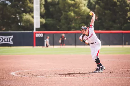Edmoundson pitching