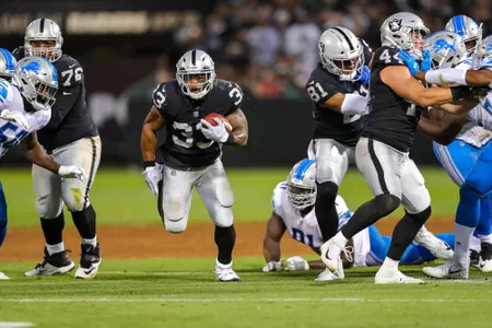NFL: Detroit Lions at Oakland Raiders