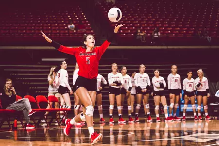 Emerson Solano Serving