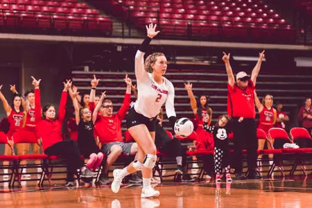 Rittimann guns up serve