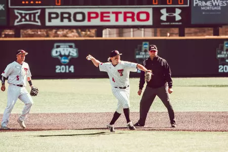 Dru Baker throwing
