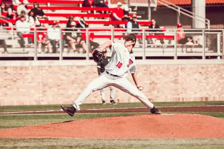 Mason Montgomery pitching
