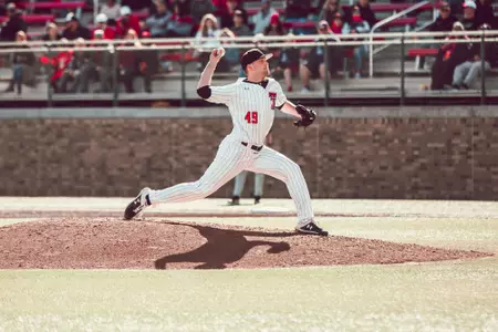 Ryan Sublette pitching