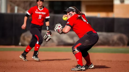 Zoe Jones throwing